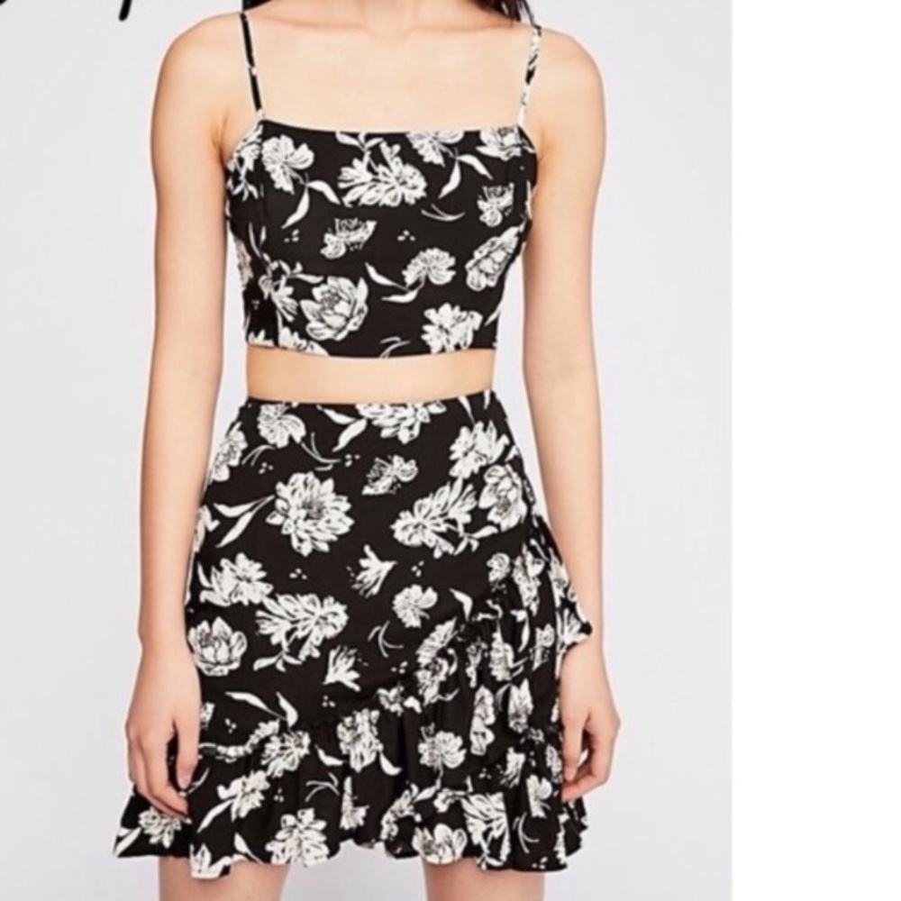 Free People I got a feeling set in black